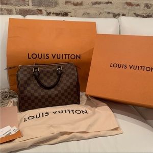 Louis Vuitton Speedy 30